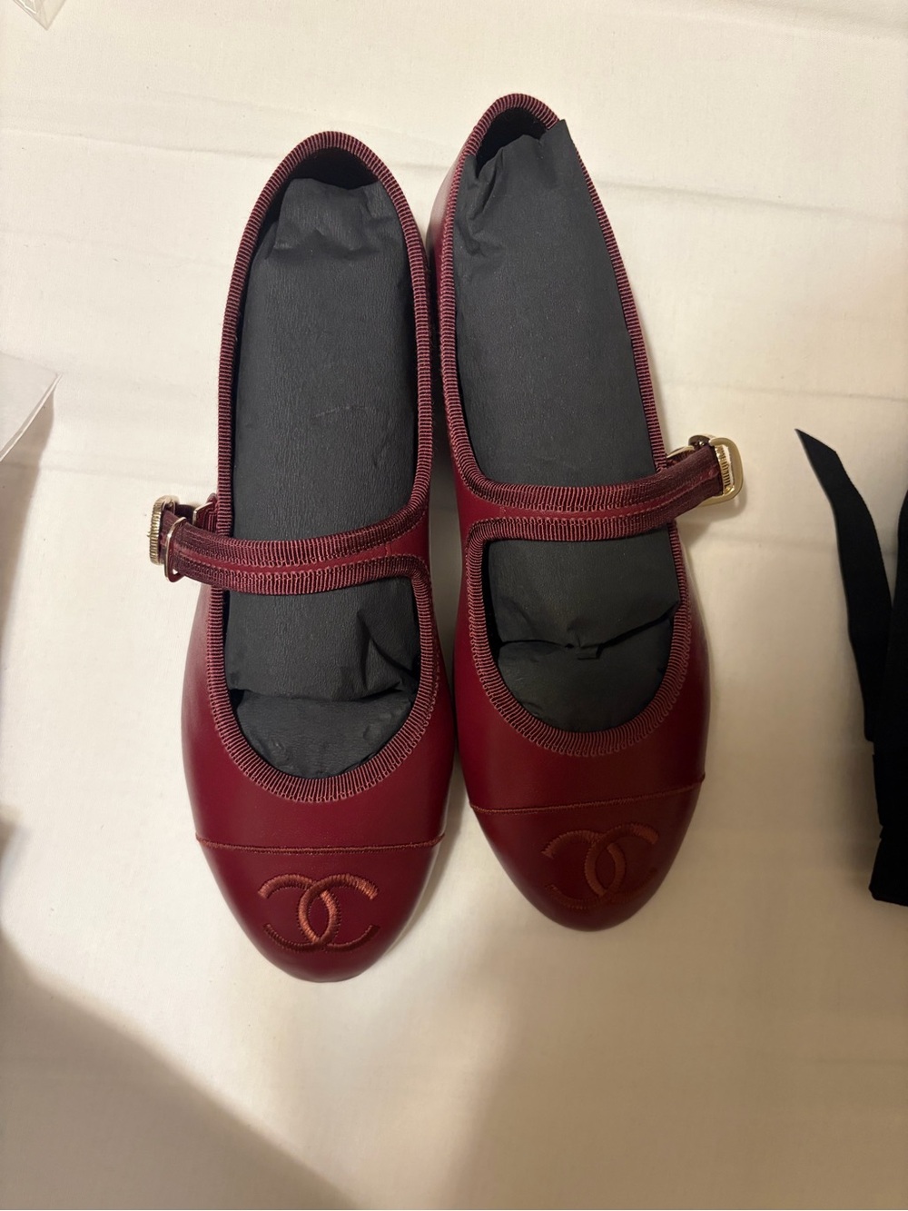 Rare Chanel Burgundy Caviar Leather Cap-Toe Mary Jane Flats Matthieu Blazy 37.5E